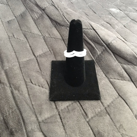 Silicone stackable rings - Picture 7 of 7